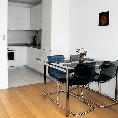 Flexible Selfcheckins 7 - Zagreb - Garage - Electric Vehicle Ccharger - Loggia - New - Luxury - Apartments Repinc 7 المظهر الخارجي الصورة