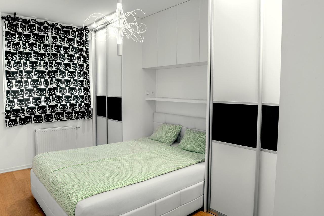 Flexible Selfcheckins 7 - Zagreb - Garage - Electric Vehicle Ccharger - Loggia - New - Luxury - Apartments Repinc 7 المظهر الخارجي الصورة